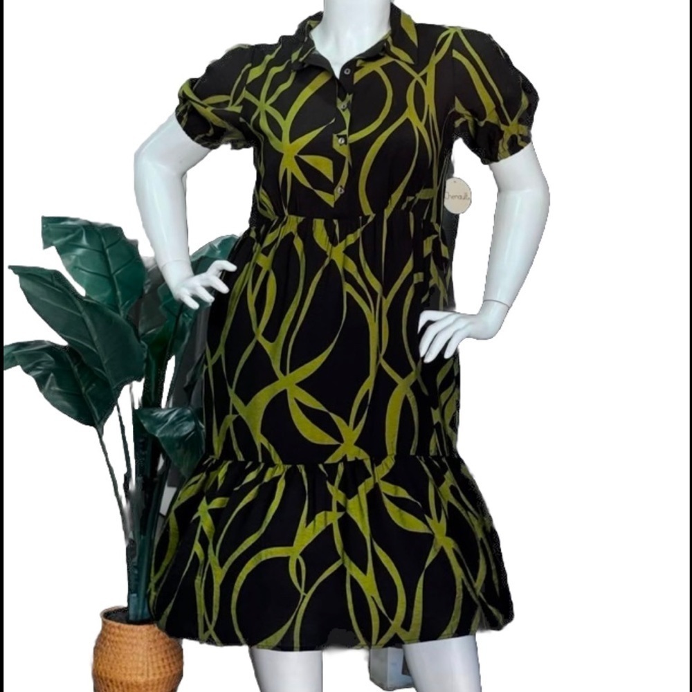 Chenault Print Tiered Midi Dress Size M‎